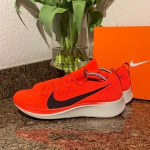 Nike Zoom Fly Men’s sneakers
